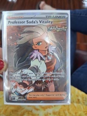 Trainer Card - Professor Sada's Vitality (Holo) - Silver/Orange Artwork